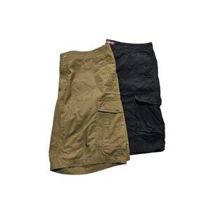 Bundle Cargo Shorts Size 42 Mixed Brands Lee Dungarees Black And IZOD Green